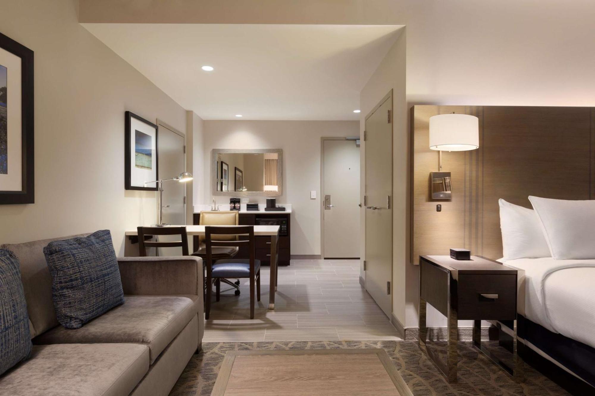 Embassy Suites By Hilton The Woodlands Kültér fotó